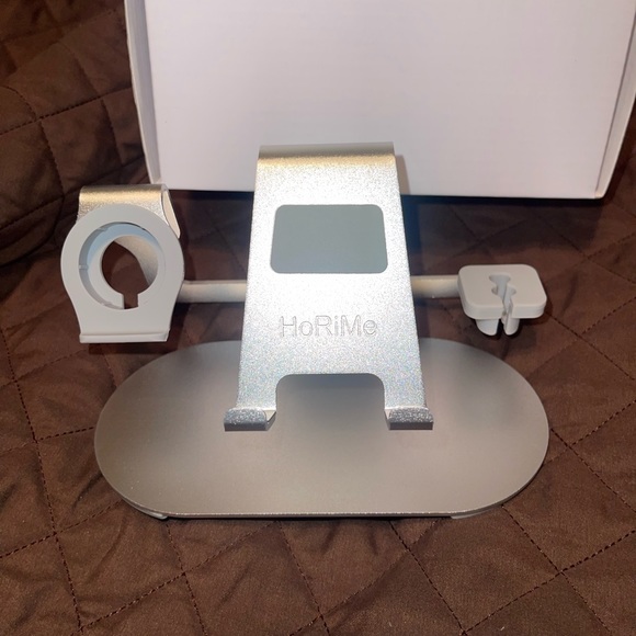 *BRAND NEW* 3 in 1 Aluminum Charging Station - Picture 8 of 12